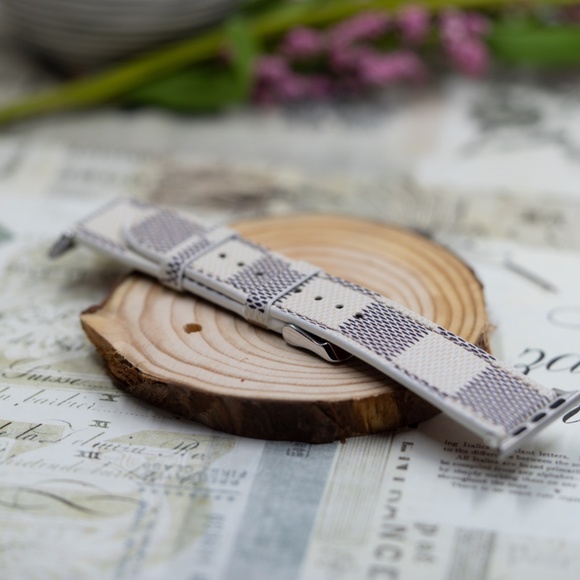 Checker Apple Watch Band Damier Azur Brown Checker Leather 38/40/41 & 42/44/45 - Picture 3 of 5